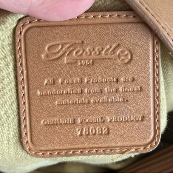 Fossil Woven Textured Multicolor Small Shoulder Bag - Picture 13 of 16